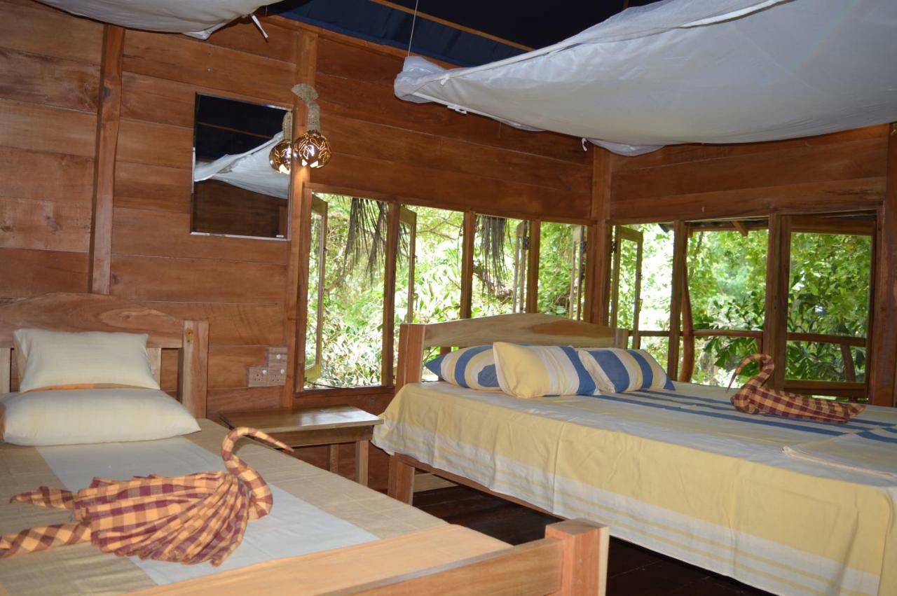 Kumbuk Tree House Villa Tissamaharama Exterior photo
